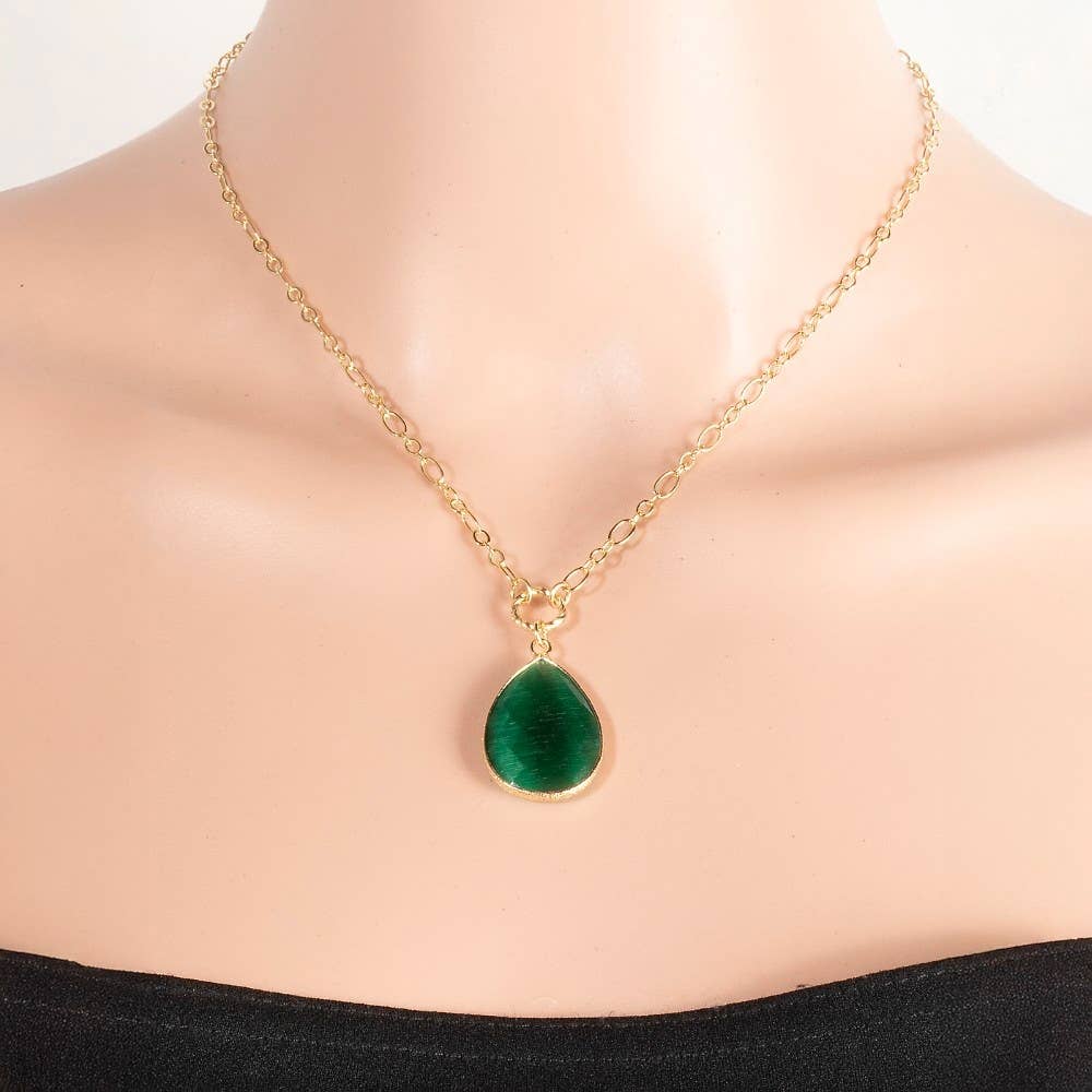Faceted Teardrop Pendant Chain Necklace