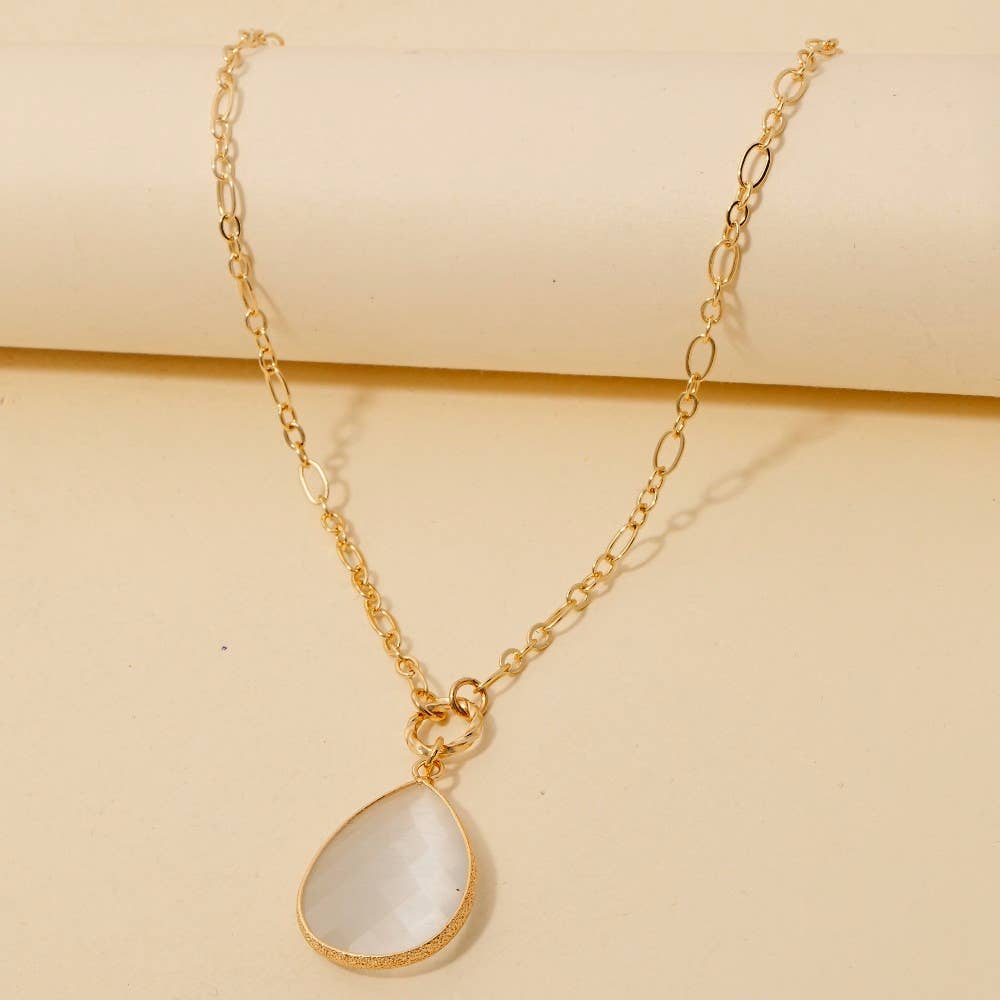 Faceted Teardrop Pendant Chain Necklace