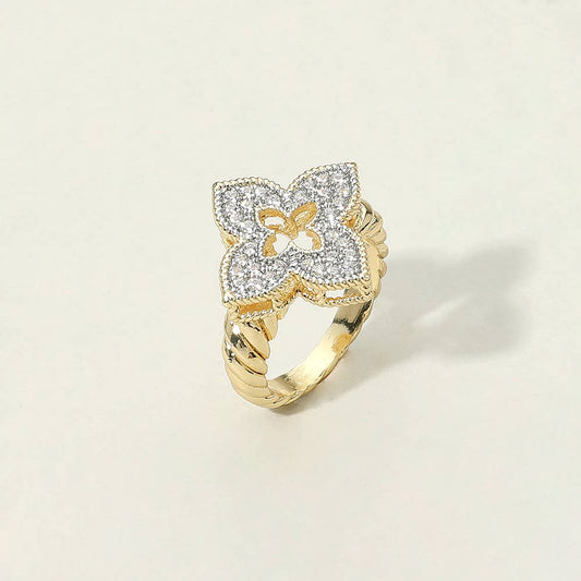 CZ Stone Paved Clover Ring
: 2 Tone / 8